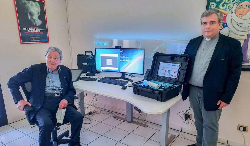 L'imprenditore Giuseppe Vicenzi dona strumenti tecnologici per i malati di Alzheimer