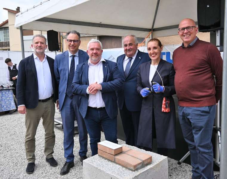 Foto istituzionale Posa Prima Pietra