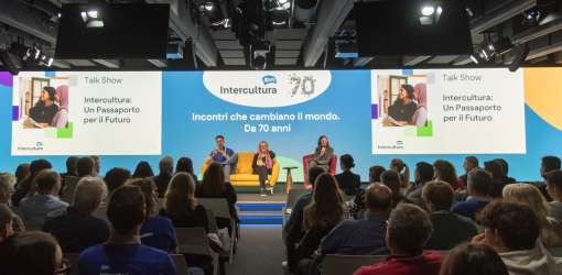 Elisa Tagliani modera evento dei 70 anni di Intercultura